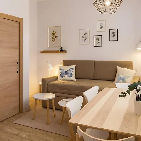 Tria Nomina Apartamentos Turisticos-2