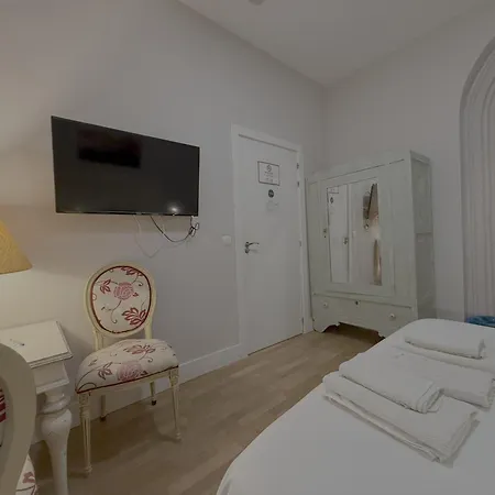 Apodaca Rooms-3