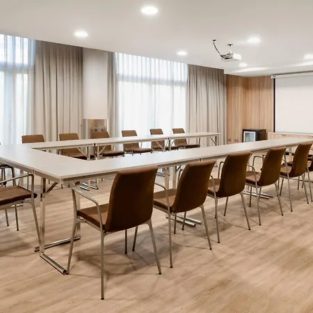 Ac Hotel Som By Marriott-3