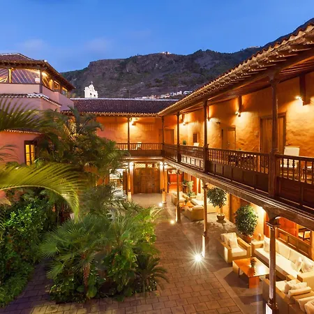 Hotel Livvo La Quinta Roja-3