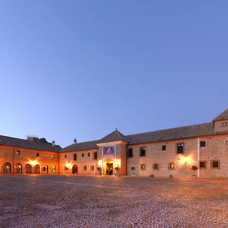 Parador De Carmona-2