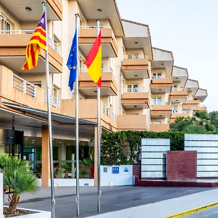 Hotel Illot Suites-2