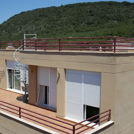 Apartamentos Inma Mayor en primera línea de playa, con Parking y Piscina-2