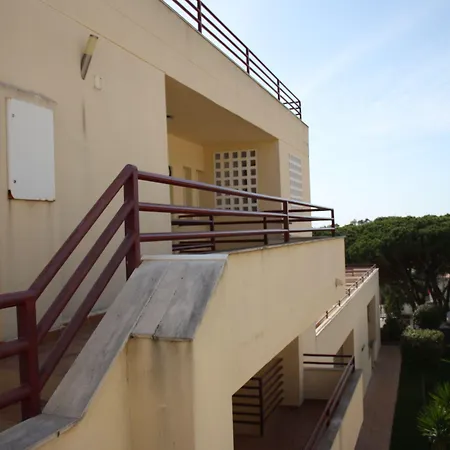 Apartamentos Inma Mayor en primera línea de playa, con Parking y Piscina-3