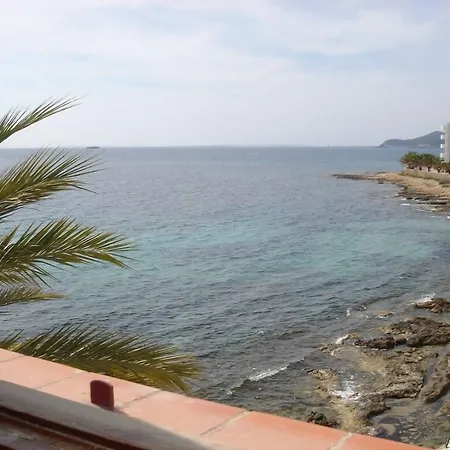 Apartamentos Llevant-3
