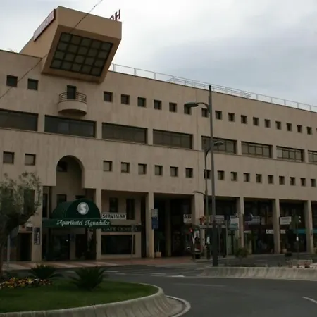 Apartahotel Aguadulce-3