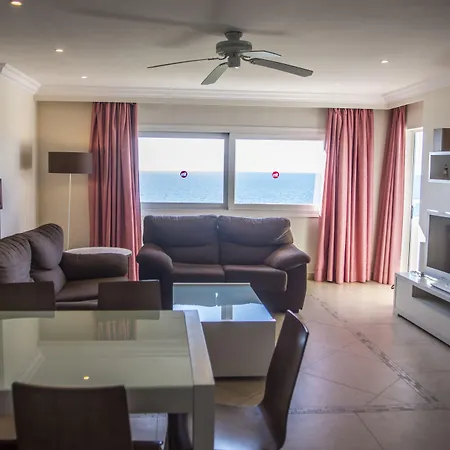 Hamilton Court-3