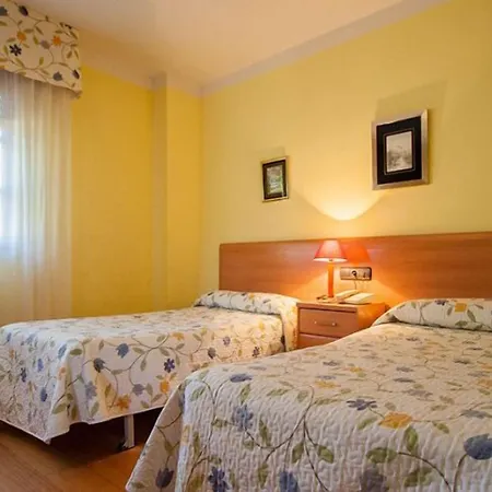 Hotel Surfances-2