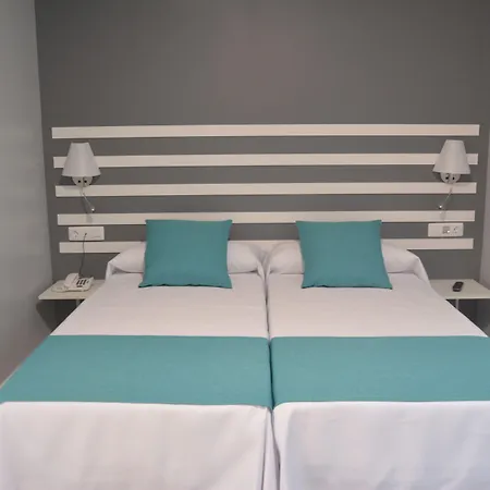 Apartamentos RF Bambi Adults Only-2