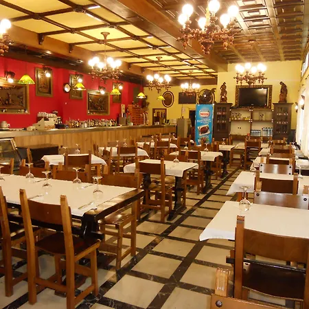 Hotel Los Olmos-2