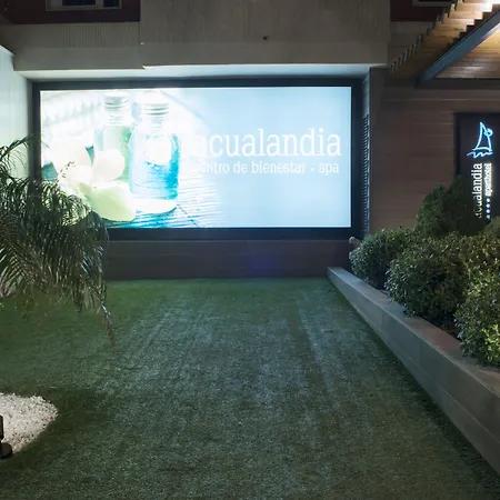 Aparthotel Acualandia-3