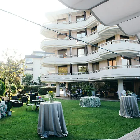 Gran Hotel Victoria-3
