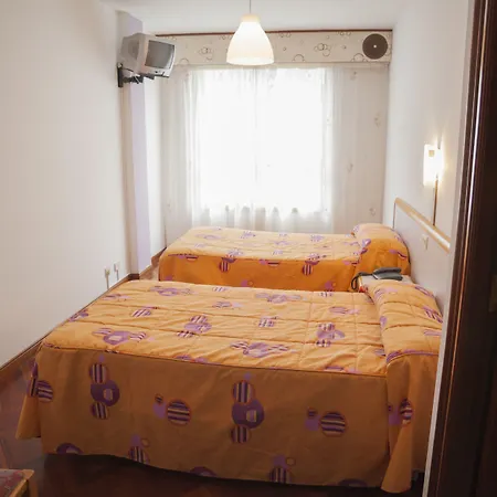 Hotel Cristal 1-2