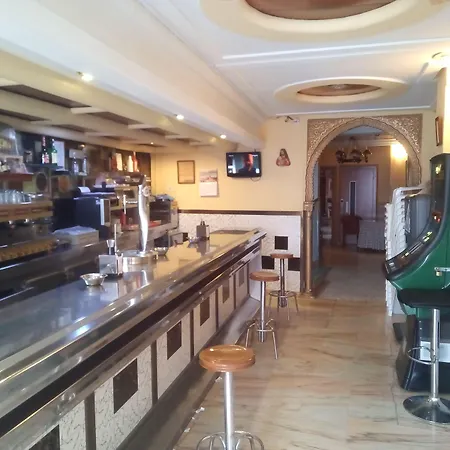 Hostal Manolete-2