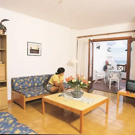 Apartamentos Maribel-2