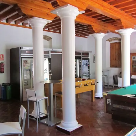 Albergue Juvenil El Bosque-3