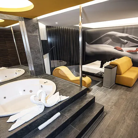 Hotel Luve-3