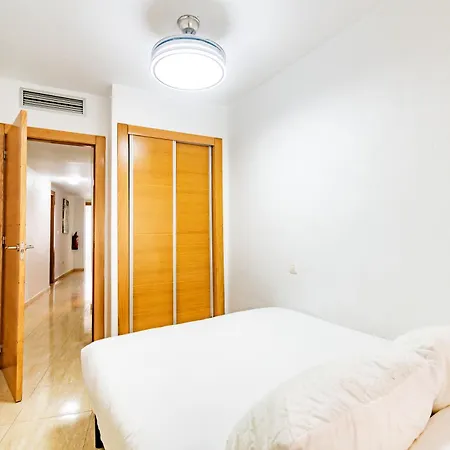 Avenida Principal con Aire Acondicionado, Wifi y Parking - by Aloha Palma-2