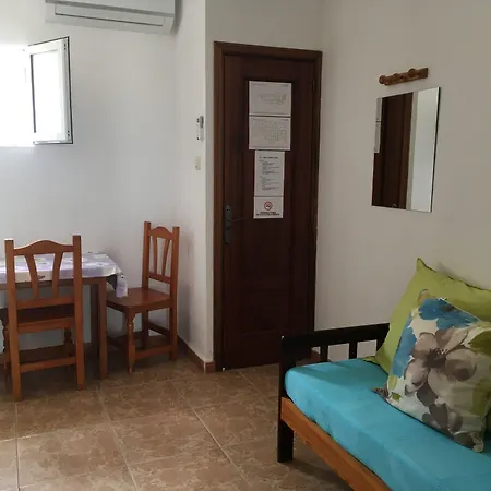 Apartamentos Calypso-3