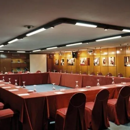 Hotel Condes De Urgel-2