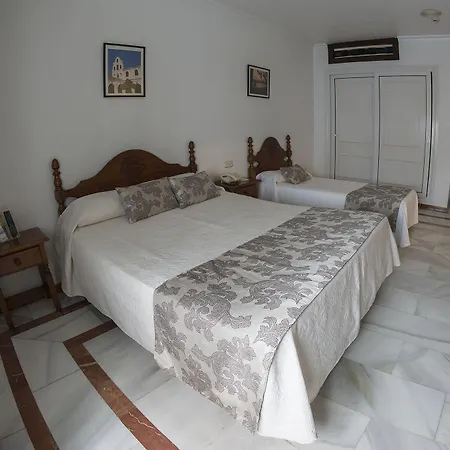 Hotel La Pinta-2