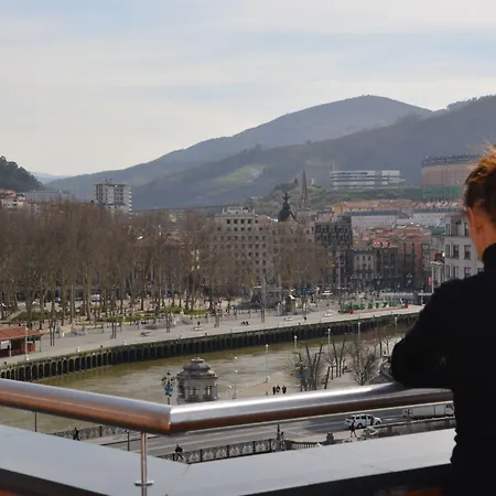 Hotel Bilbao Plaza-3