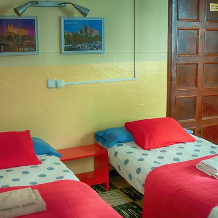 Hostal Atlanta-3
