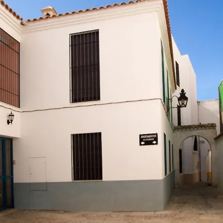 Apartamentos la Fuente-2