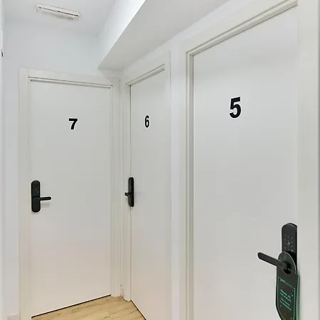 Hostal Carmen By Gaiarooms-2