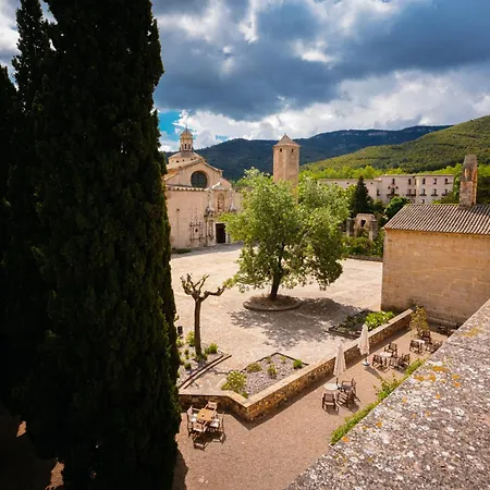 Hostatgeria De Poblet-2