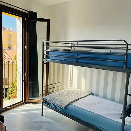 Malaga Centro Hostel (Adults Only)-3