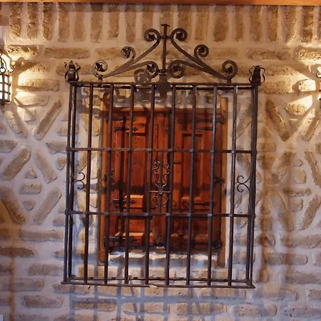 La Casona de Doña Petra-2