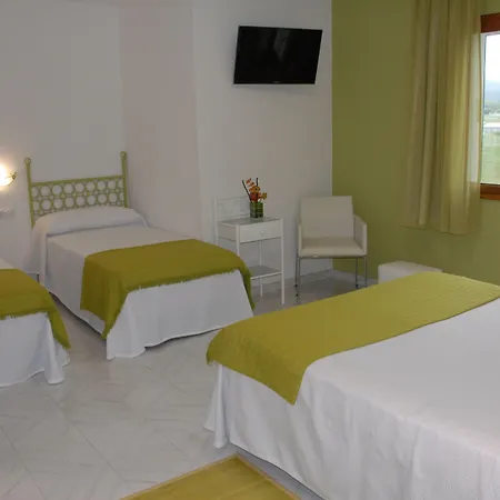 Hotel Playa de las Catedrales-2