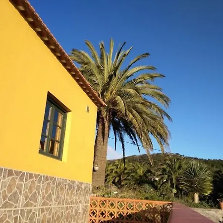 Casas Rurales Amparo Las Hayas-3