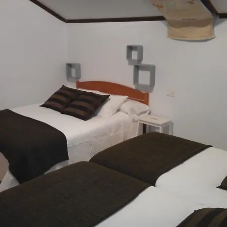 Hostal Meson do Loyo-3