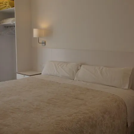 Hostal Marina Cadaques-2