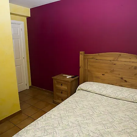 Hostal Velarde-3