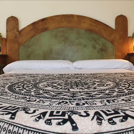 Hostal Alhambra-3