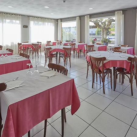 Hostal Mas Ferrer-2