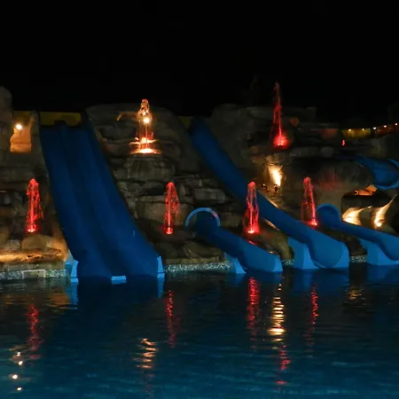 Mediterraneo Bay Hotel & Resort-3
