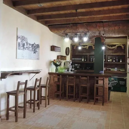 Albergue Santo Tomás de Canterbury-3