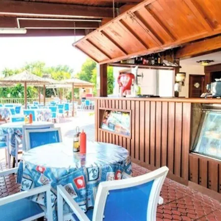 Apartaments Talayot-3