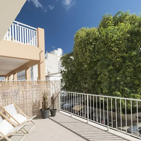 Forenna Hostel (Adults Only)-2