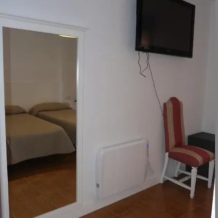 Hostal Misericordia-2