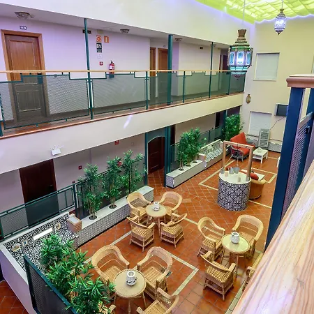 Hotel H28 Camas-3