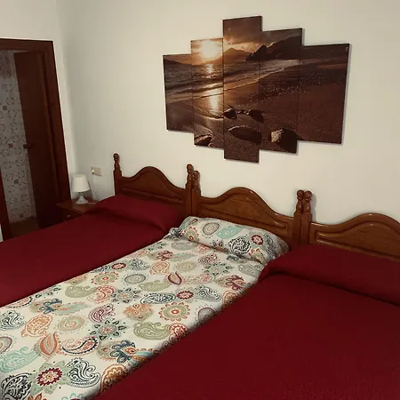 Hostal Mediterraneo-3