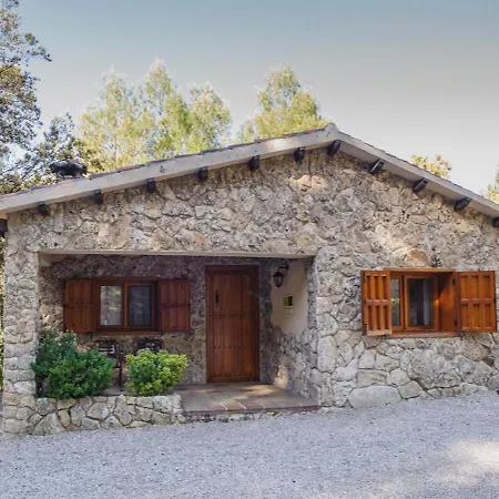 Casas rurales Batan Rio Tus-3