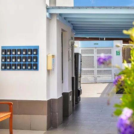 Apartamentos Livvo Mar Azul - Adults Only-2