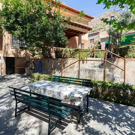 Casa rosa del romeral-3