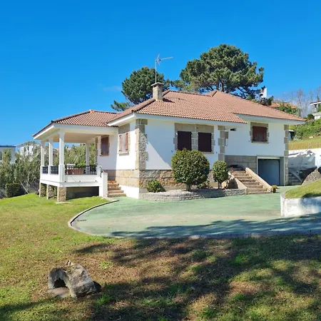 Chalet en Sanxenxo, encima de la playa Canelas-2